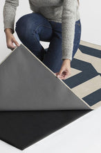 Load image into Gallery viewer, Moden Blue Rug