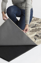 Load image into Gallery viewer, Aurelia Warm Grey Rug
