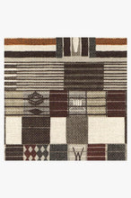 Load image into Gallery viewer, Effia Sumac Rug
