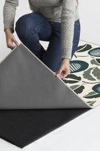 Load image into Gallery viewer, Hana Jade Rug
