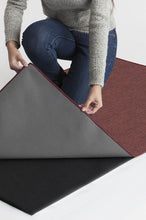 Load image into Gallery viewer, Heathered Solid Burgundy Rug
