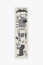 Load image into Gallery viewer, Jungle Safari Black &amp; White Rug

